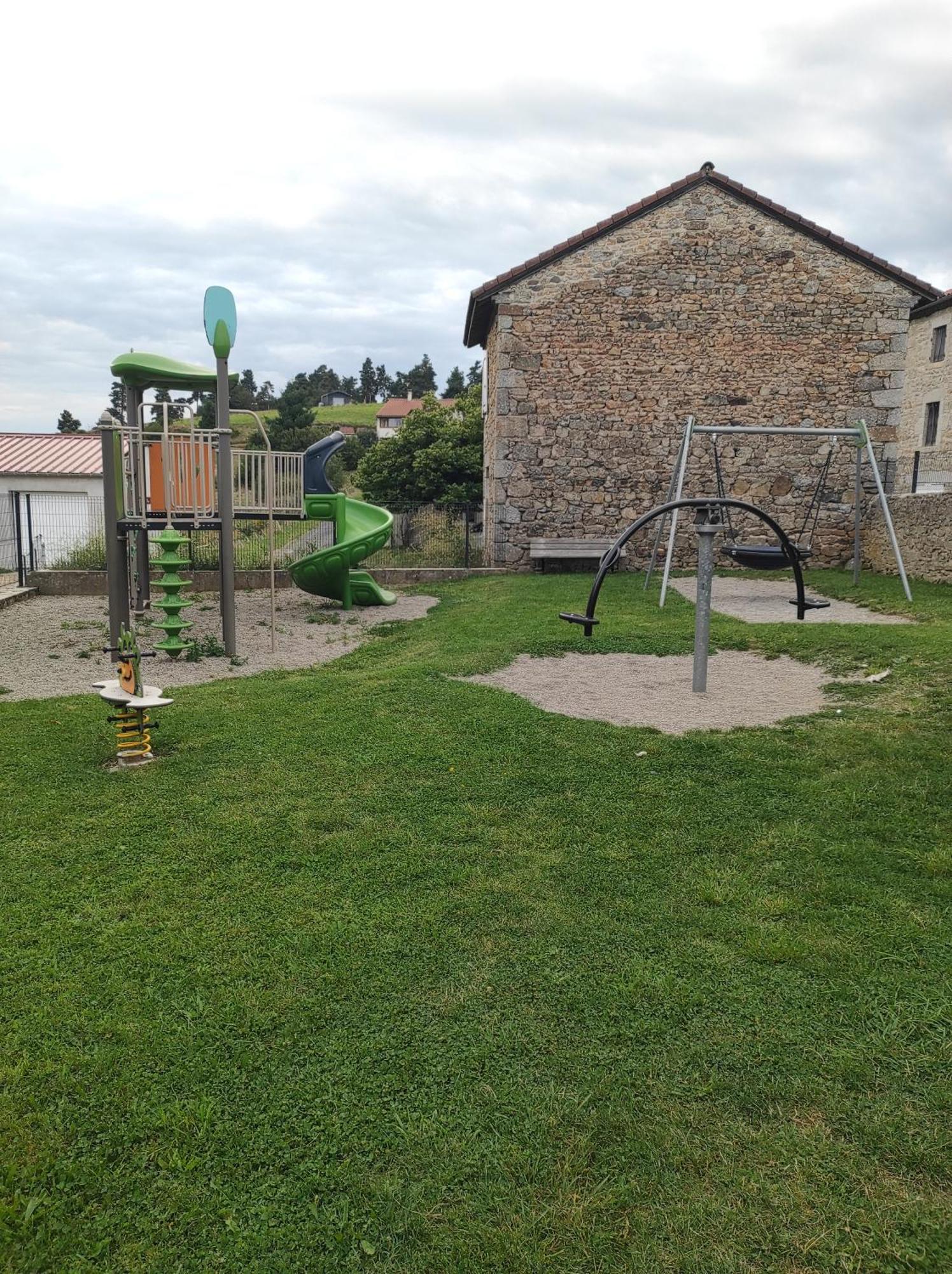 Appartement A La Campagne Venteuges Exteriör bild